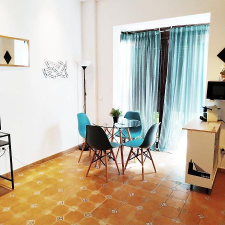 Style Apartment El Patio Triana Seville Exterior photo